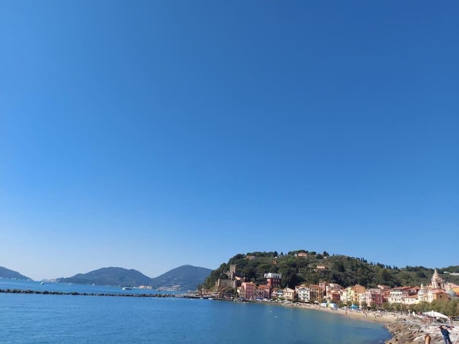 Elegante Appartamento La Spezia Centro Zewnętrze zdjęcie