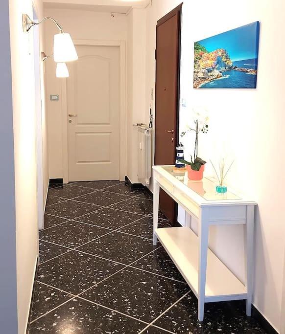 Elegante Appartamento La Spezia Centro Zewnętrze zdjęcie