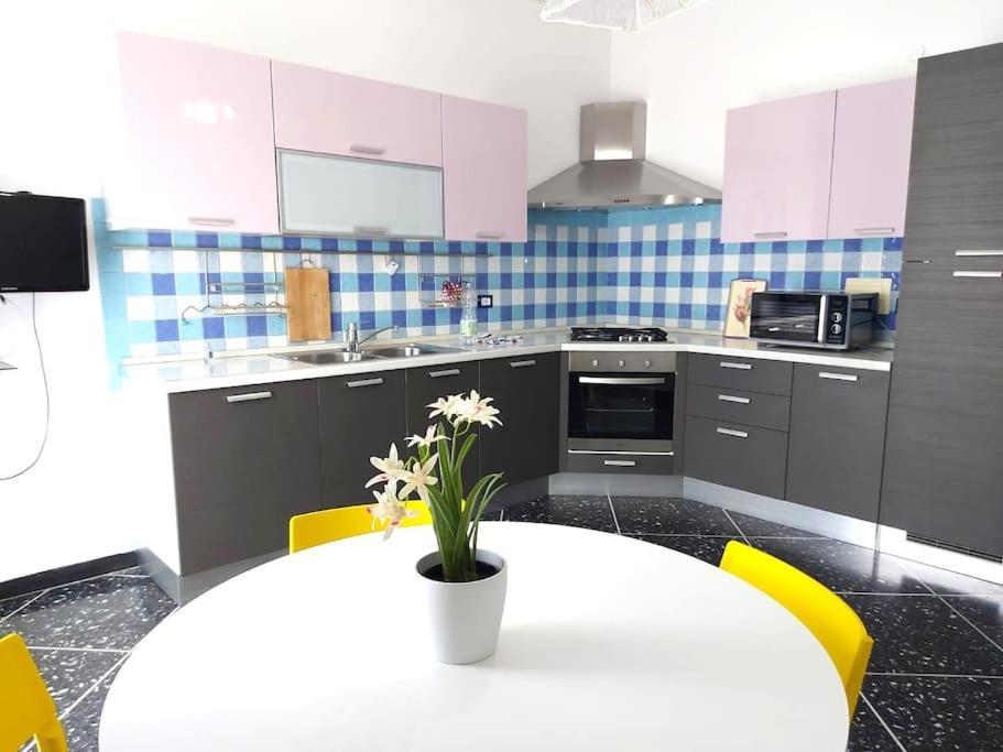 Elegante Appartamento La Spezia Centro Zewnętrze zdjęcie